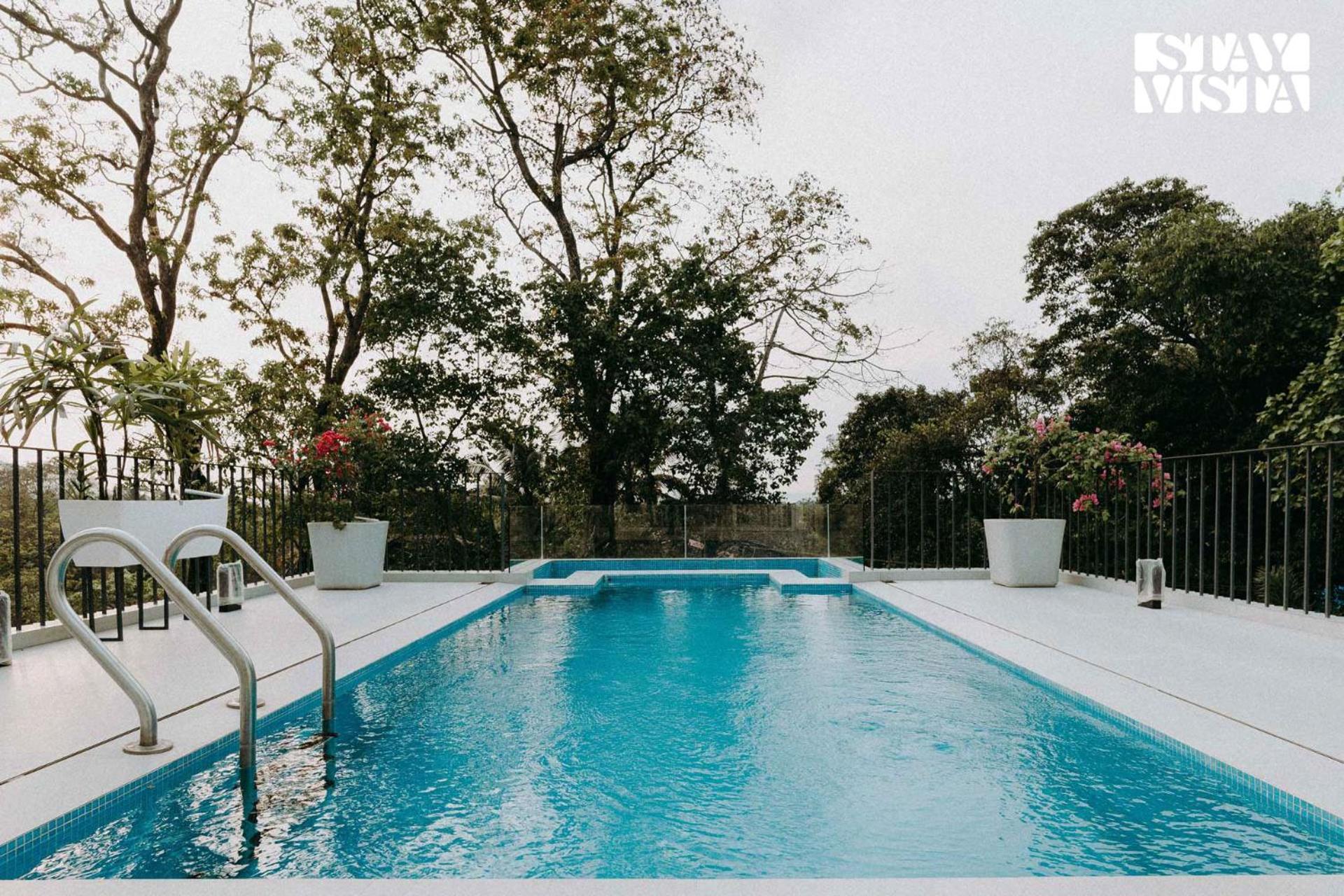 Stayvista At Tellado Bellagio With Infinity Pool Siolim Exterior photo